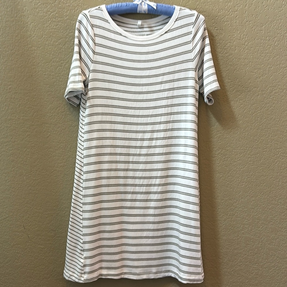 LOFT Lou & Grey T-Shirt Dress, Super Soft! EXCELLENT CONDITION! So Comfortable!